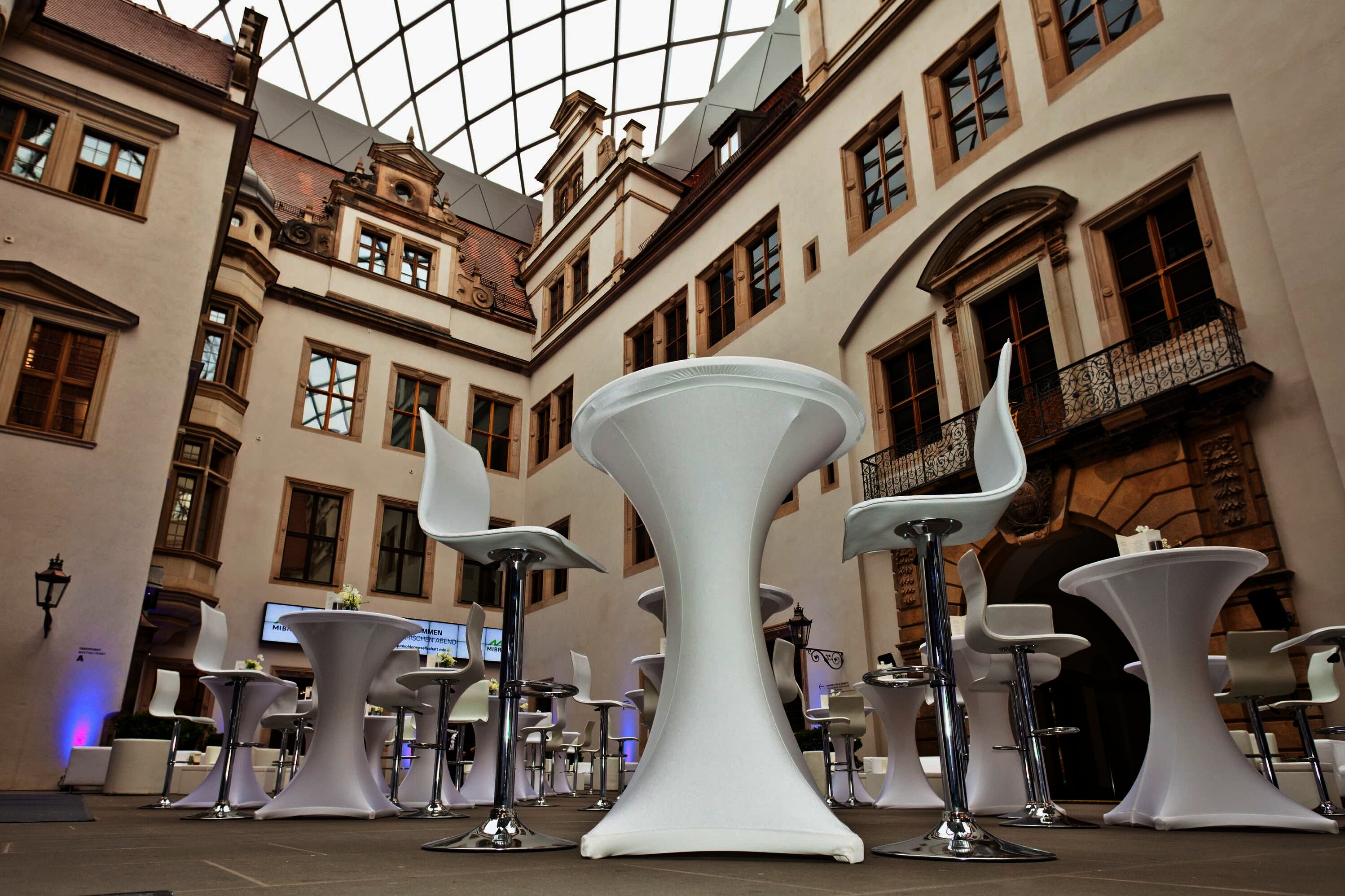 Stehempfang im Kleinen Schlosshof des Residenzschloss
